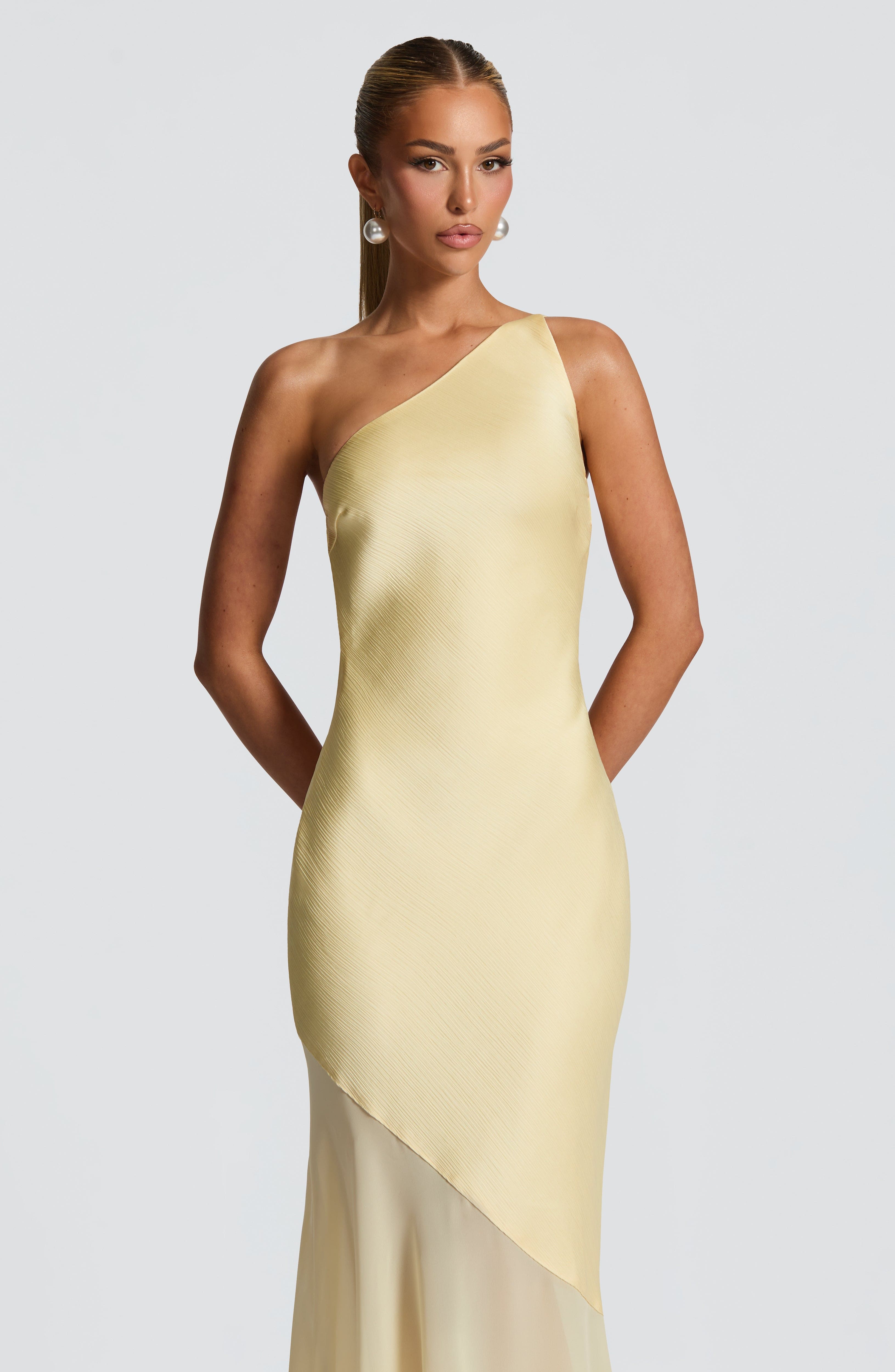 Lemony Diva Dress